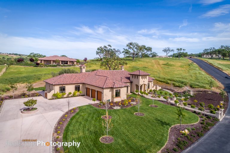 0043 Front of Home Web Portfolio 2019 768x511