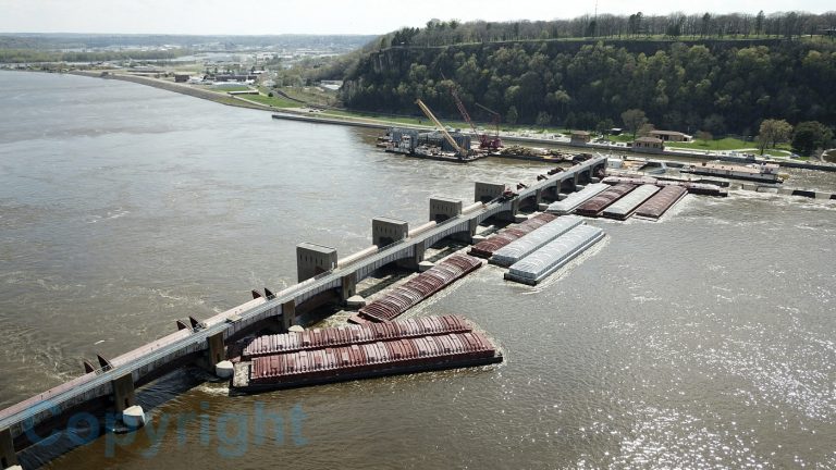 05042018 barge1 dk 768x432