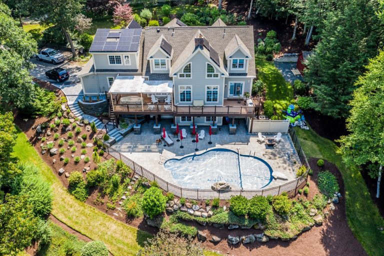 67082127 2493078897381316 6865640750349025280 o 768x512