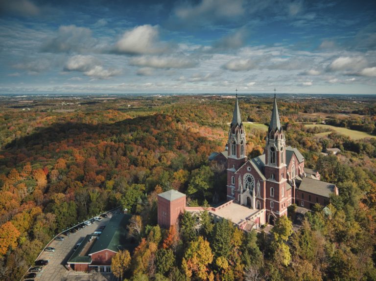 90C001A6 69B2 47F5 8B44 60DDCD3A8C9D 768x575