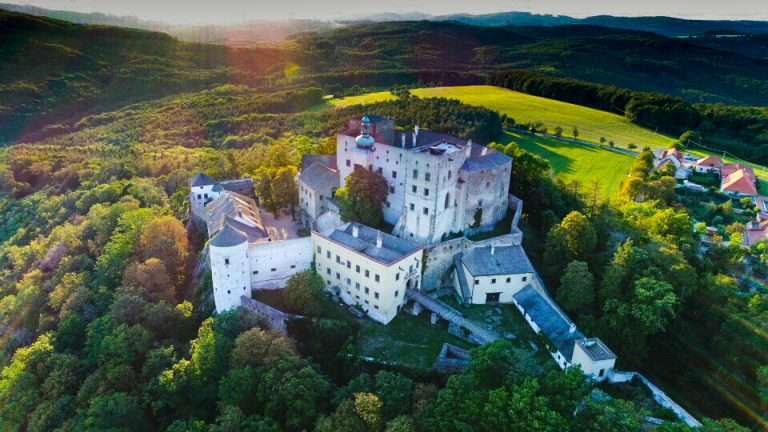 01798AD3 4B36 4581 9F13 551E50D9C86E 768x432