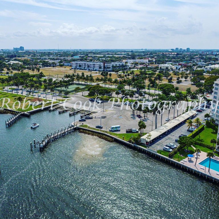 4274F7A1 73CC 46BE AF40 432AC6F23301 768x767