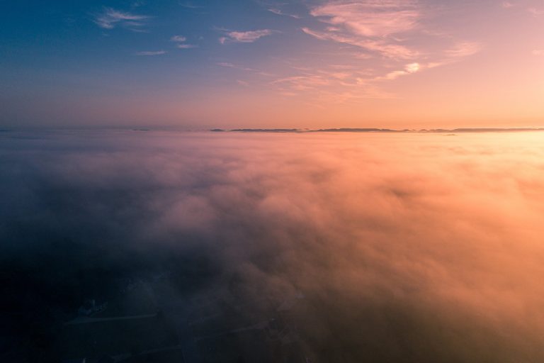Sunrise above the clouds photographed by Andrew Keithly 768x512