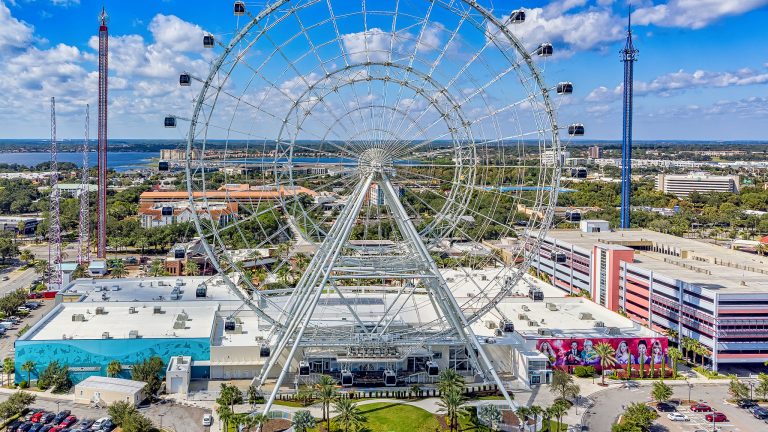 eye wallpaper 768x432