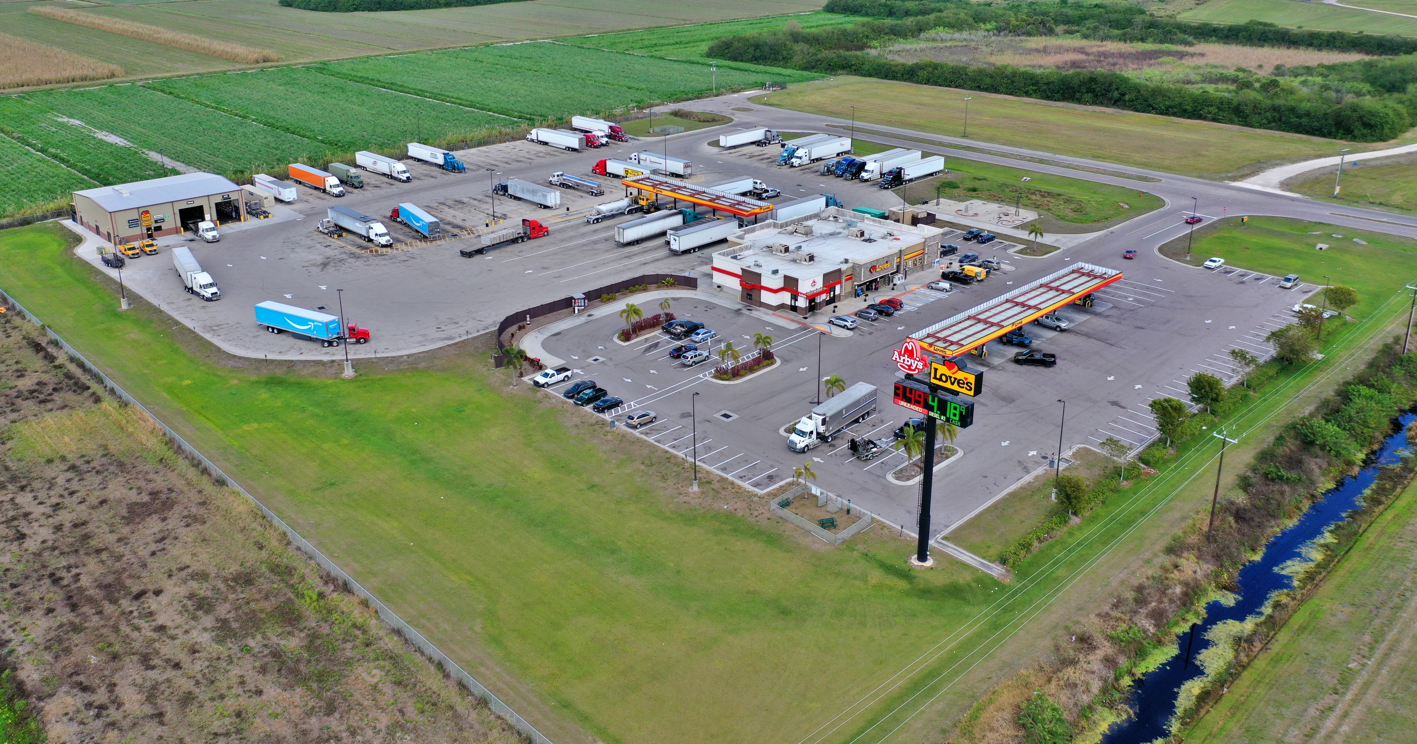 FL LOVES SERVICE PLAZA FL LOVES SERVICE PLAZA