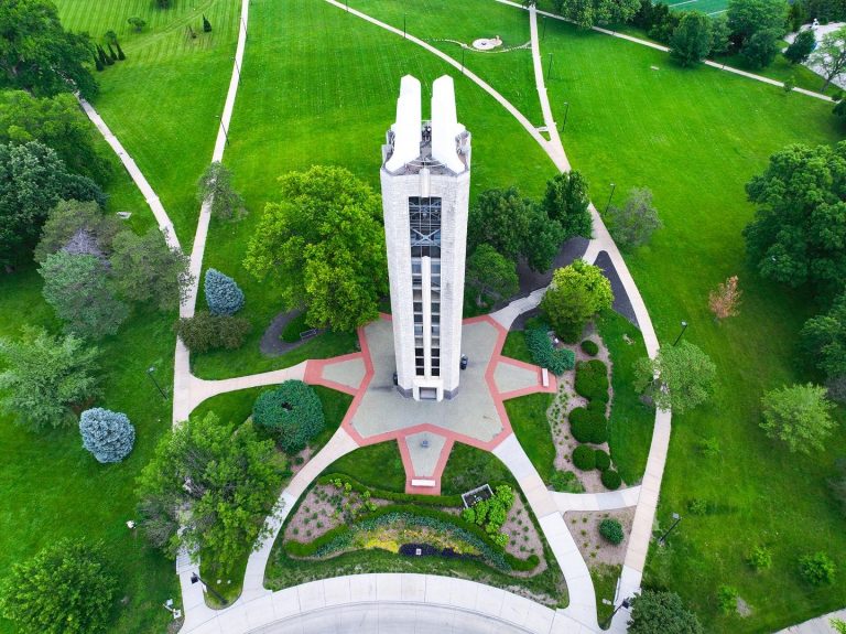 E5E0D6F1 CAF8 431E 8D1C 9219C6D957D7 768x575