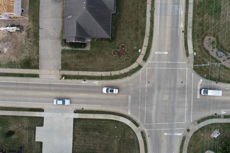 INTERSECTION A 768x512